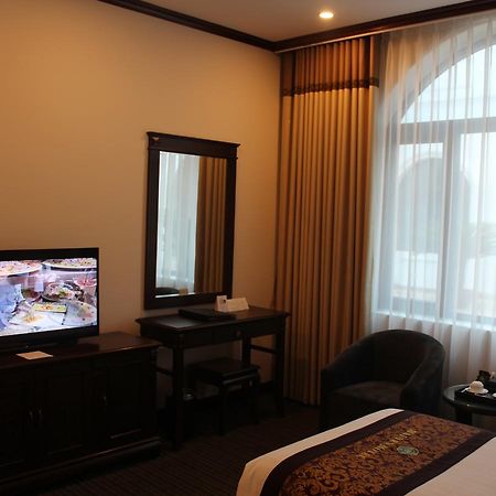 Hai Yen Luxury Hotel Cam Pha Exterior foto